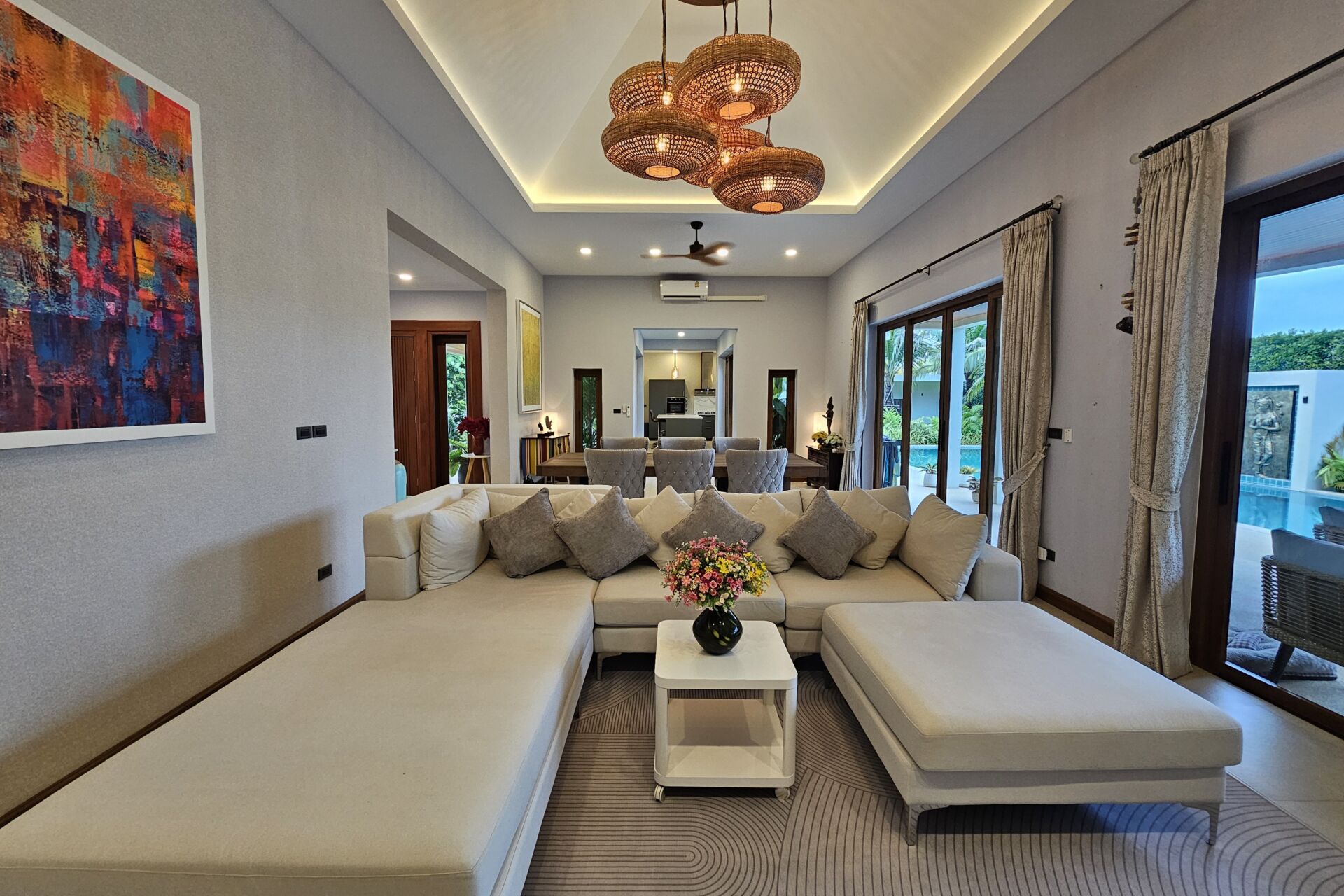 Luxury 5-Room Standalone Pool Villa for Sale in Cherngtalay, Phuket – THB 55 Million