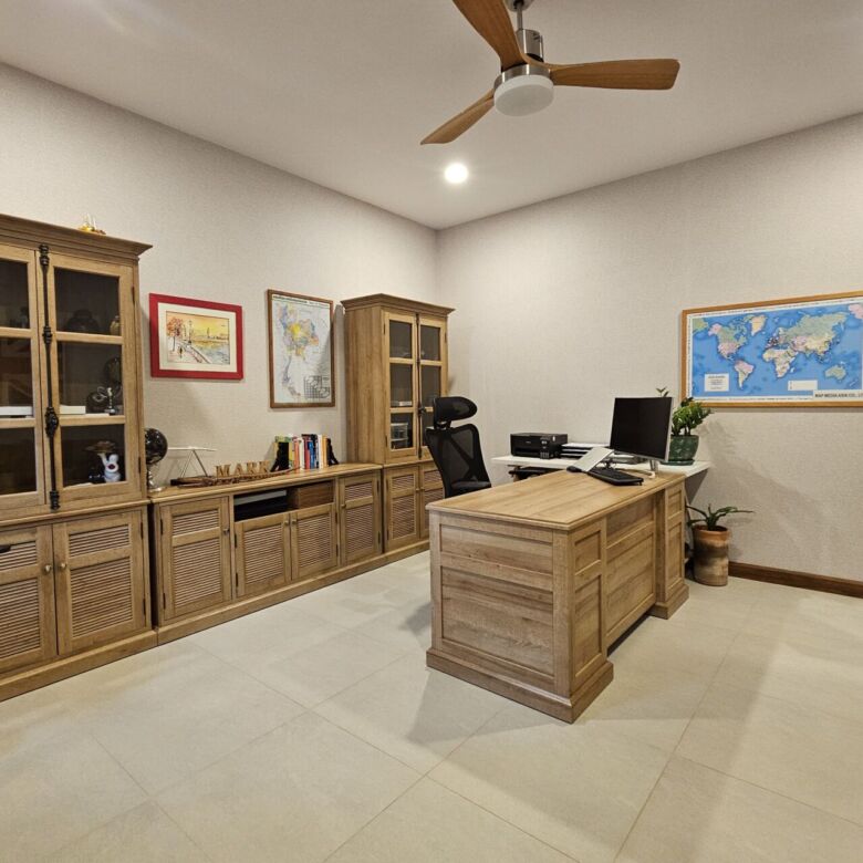 Luxury 5-Room Standalone Pool Villa for Sale in Cherngtalay, Phuket – THB 55 Million