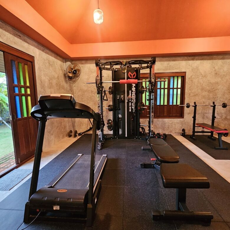 Luxury 5-Room Standalone Pool Villa for Sale in Cherngtalay, Phuket – THB 55 Million