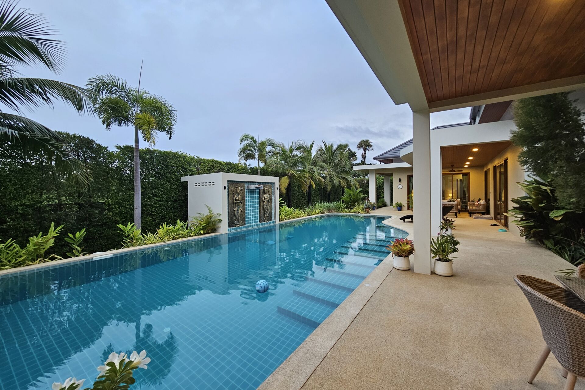 Luxury 5-Room Standalone Pool Villa for Sale in Cherngtalay, Phuket – THB 55 Million