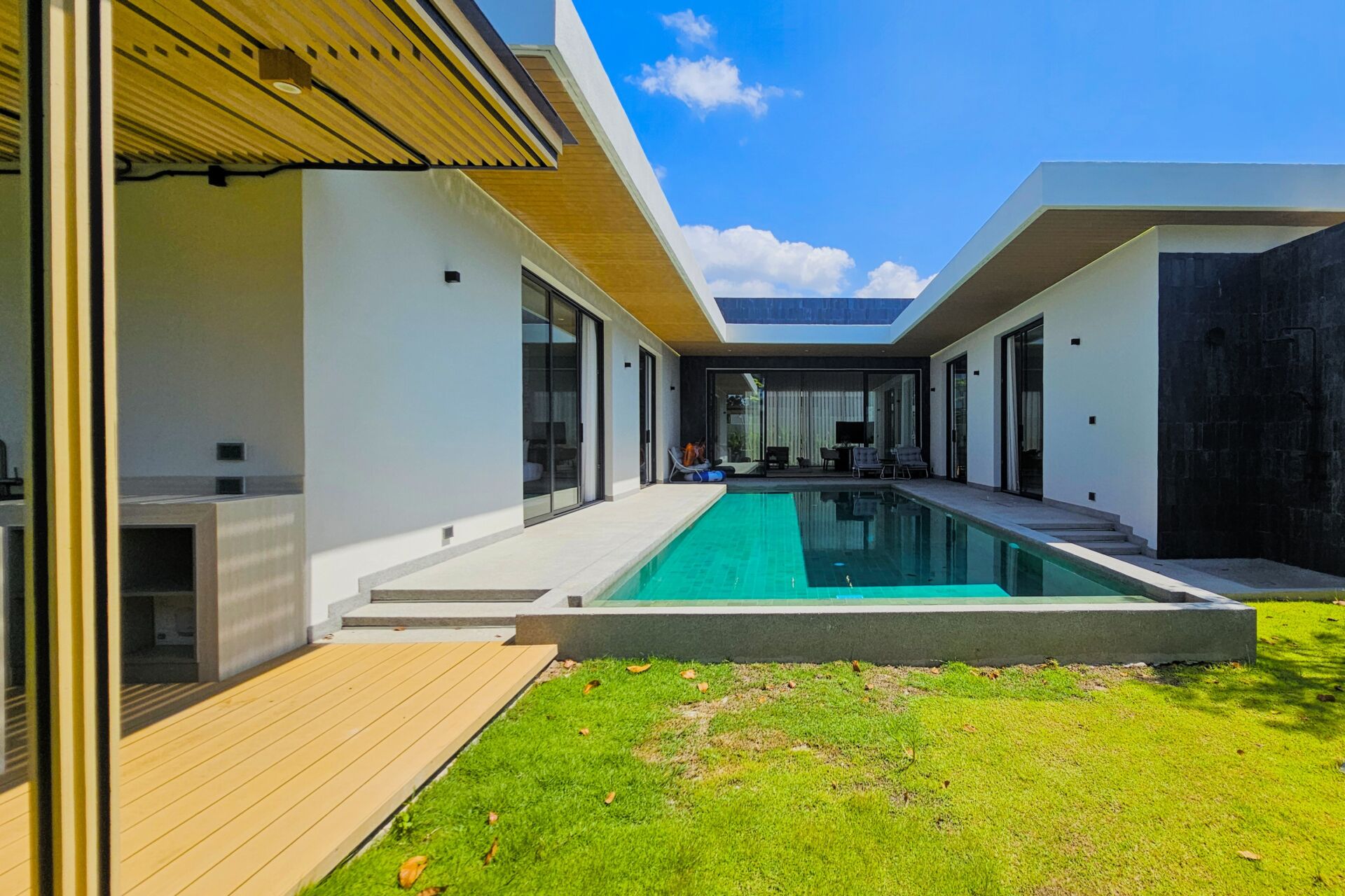 Luxury 4-Bedroom Villa for Rent in Chalong, Phuket – THB 220,000/Month
