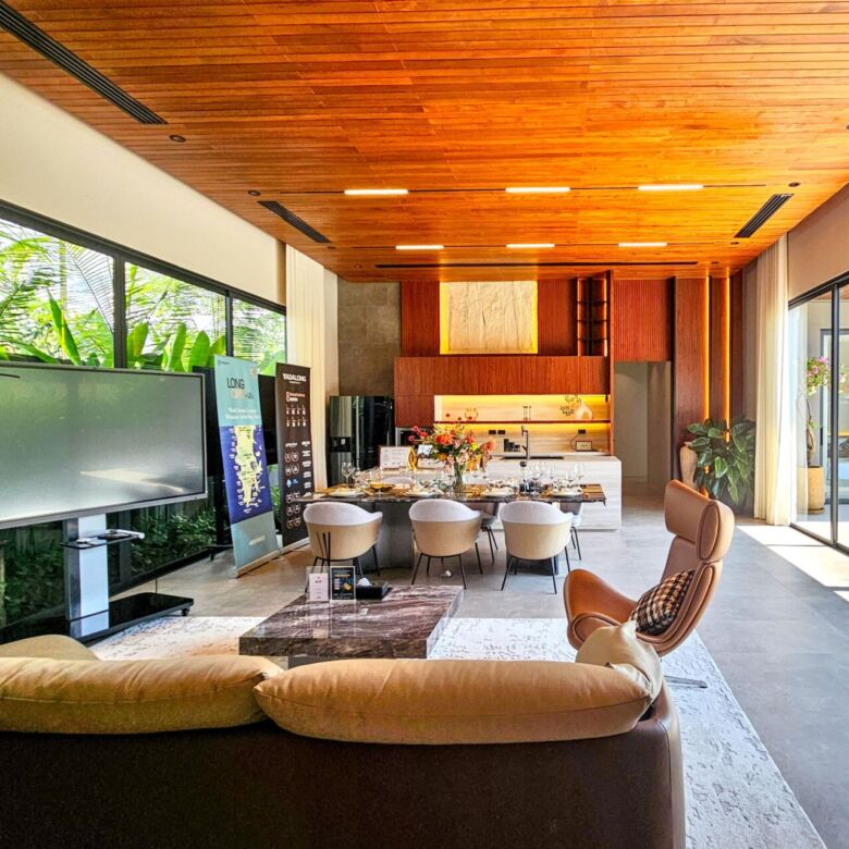 Ultra-Luxury 4-Bedroom Private Pool Villa for Rent in Chalong, Phuket