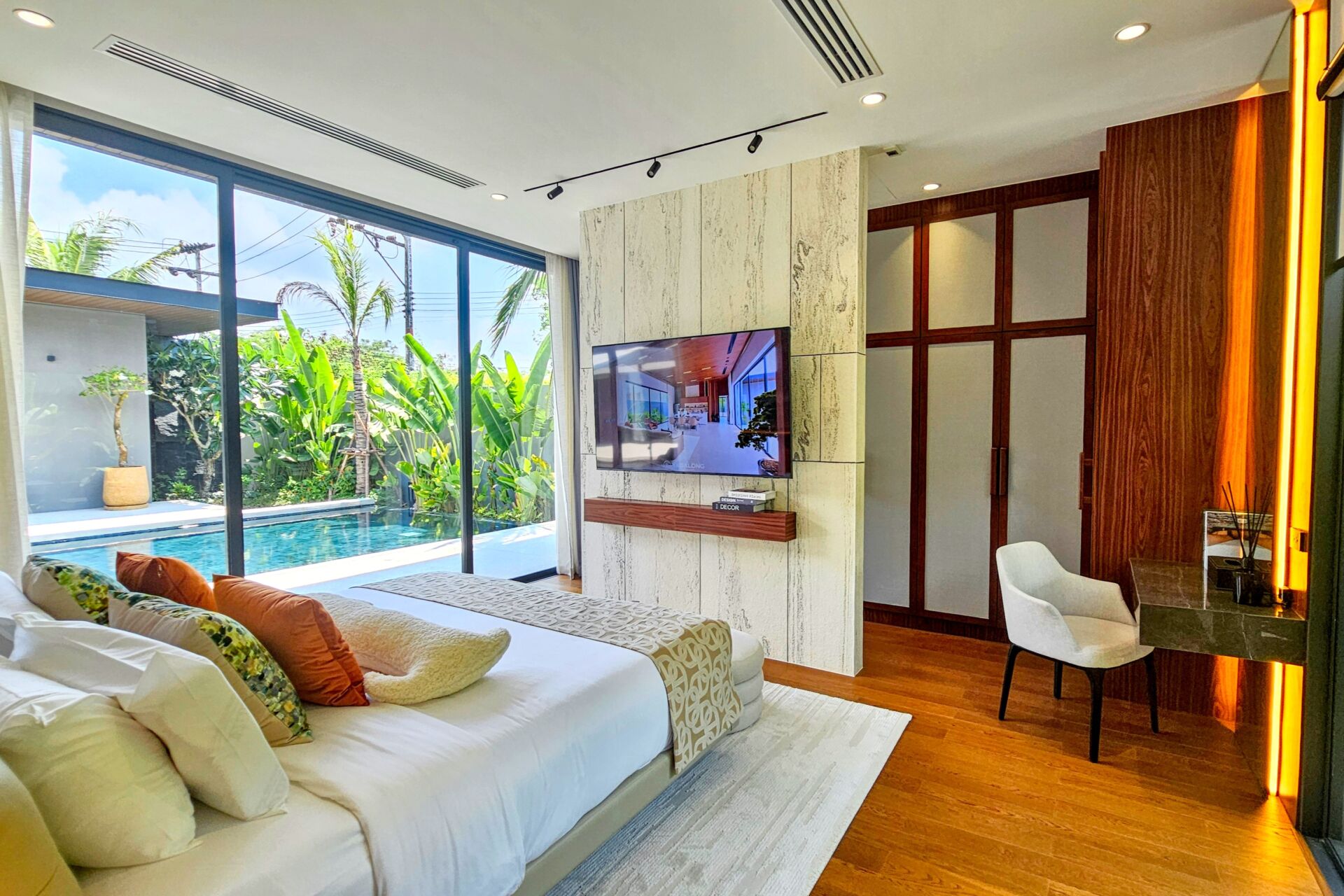 Ultra-Luxury 4-Bedroom Private Pool Villa for Rent in Chalong, Phuket