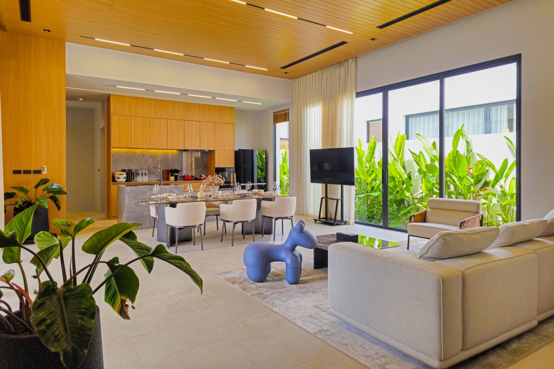 Luxury 4-Bedroom Pool Villa for Rent in Chalong, Phuket