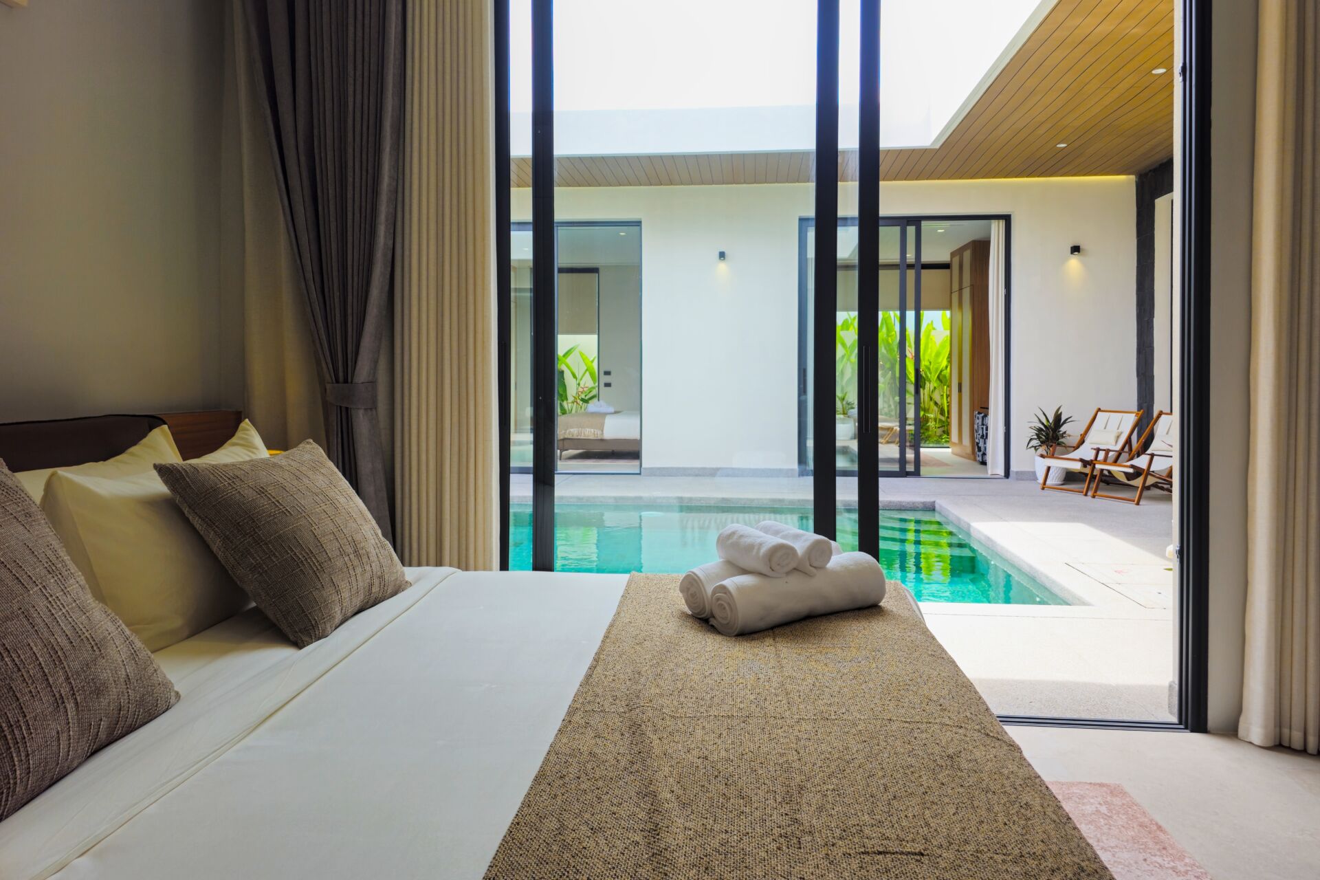 4-Bedroom Luxury Pool Villa for Rent in Chalong, Phuket