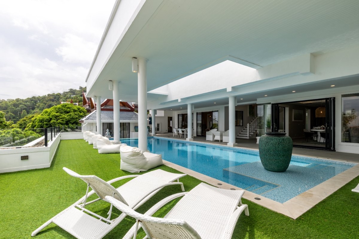Luxury 5-Bedroom Ocean View Villa for Sale in Surin Hills, Phuket – THB 55 Million