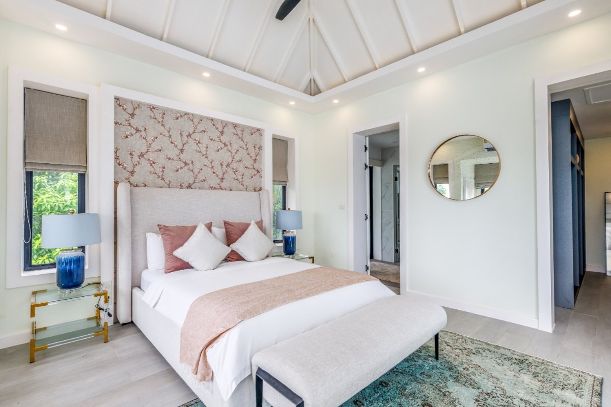 Luxury 5-Bedroom Ocean View Villa for Sale in Surin Hills, Phuket – THB 55 Million