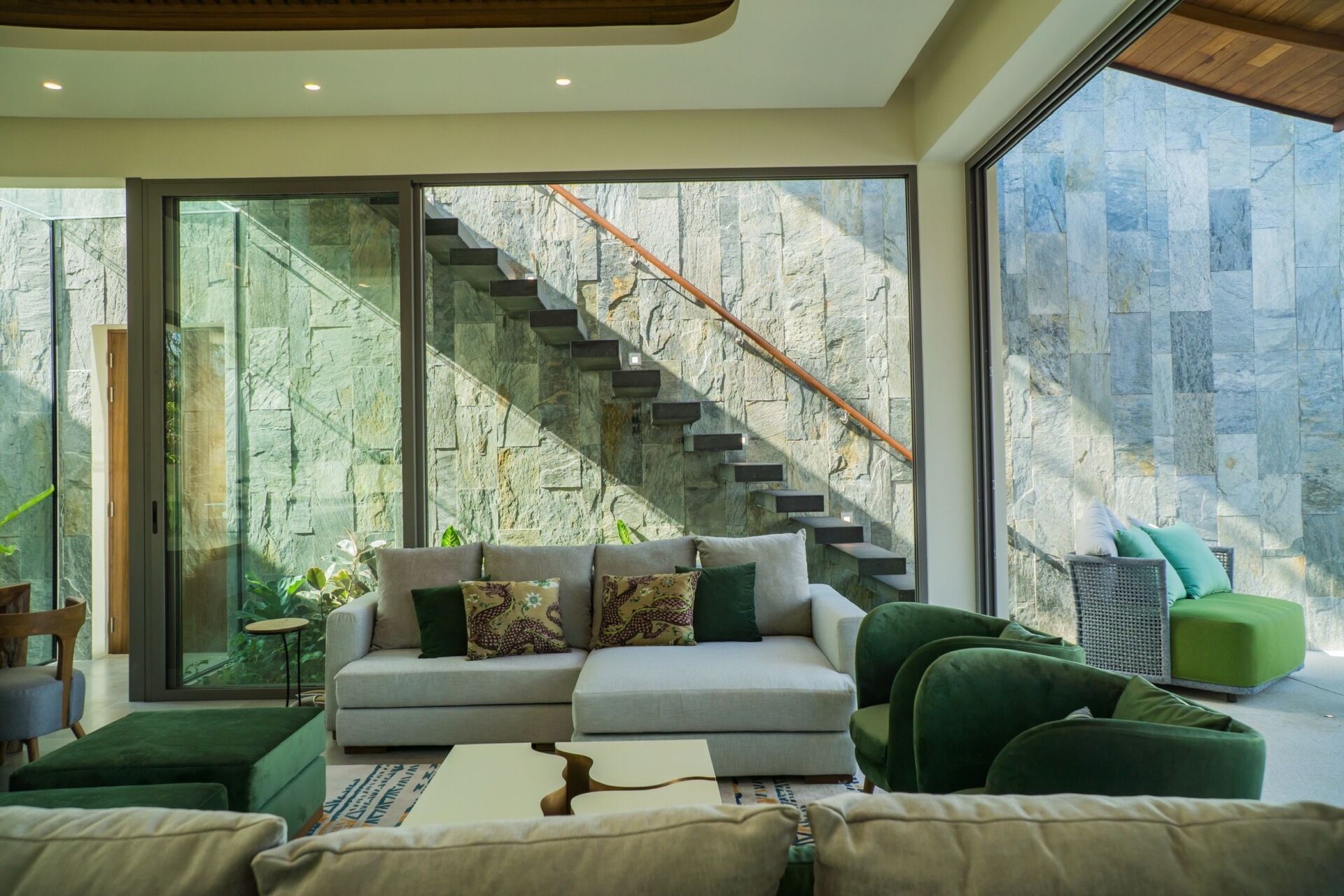 Garden Atlas Luxury Pool Villa for Sale in Cherng Talay, Phuket