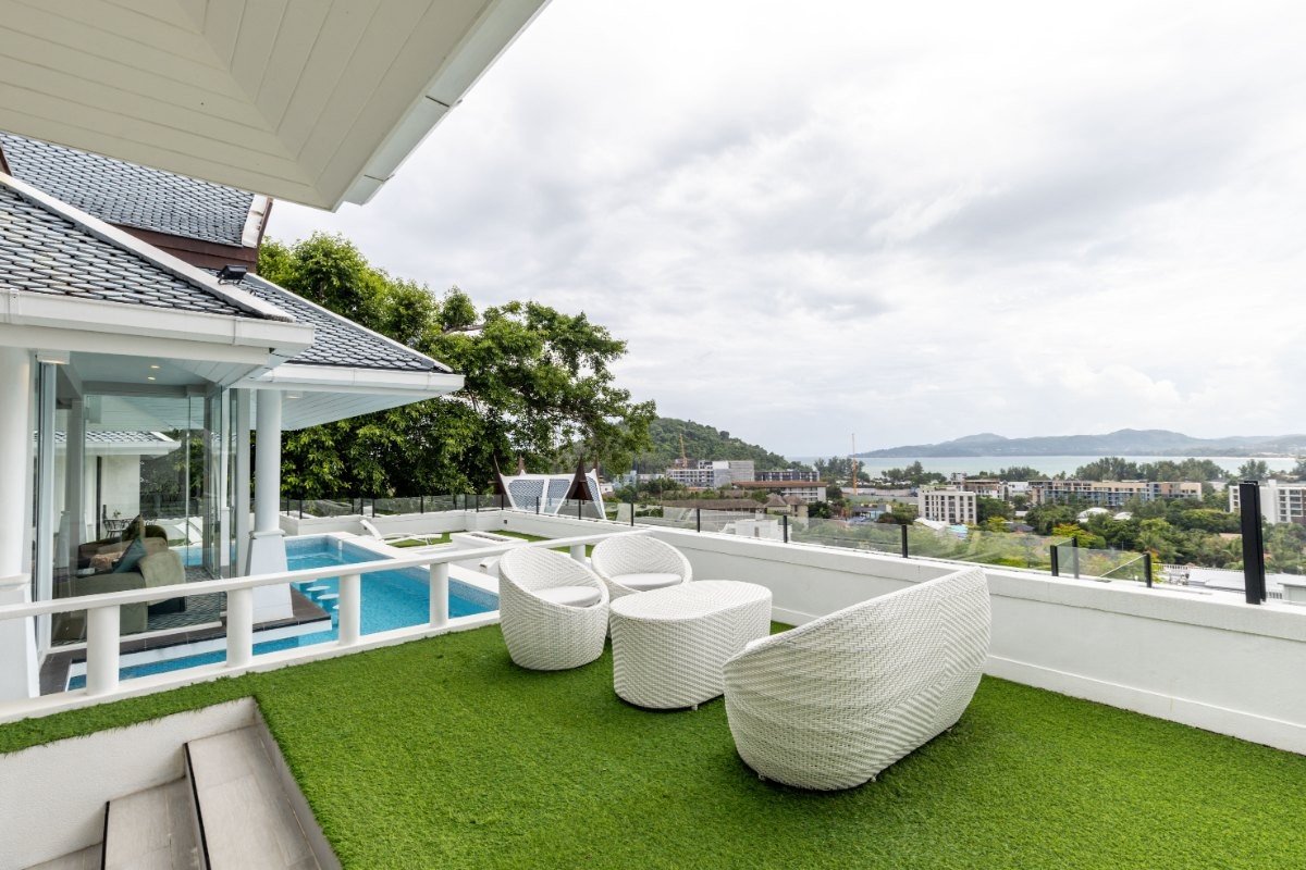 Luxury 5-Bedroom Ocean View Villa for Sale in Surin Hills, Phuket – THB 55 Million