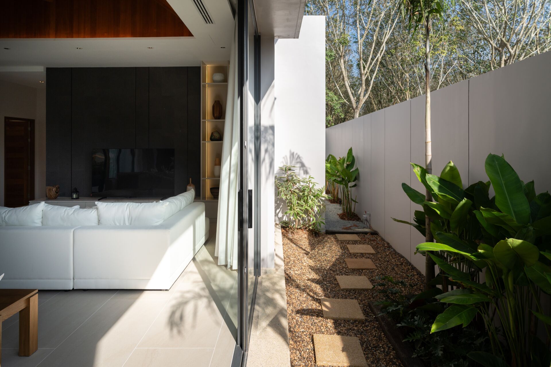 Luxury 3-Bedroom Pool Villas for Sale in Pasak, Phuket
