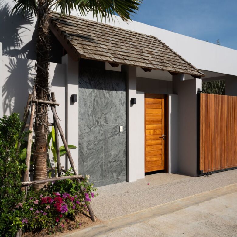 Luxury 3-Bedroom Pool Villas for Sale in Pasak, Phuket
