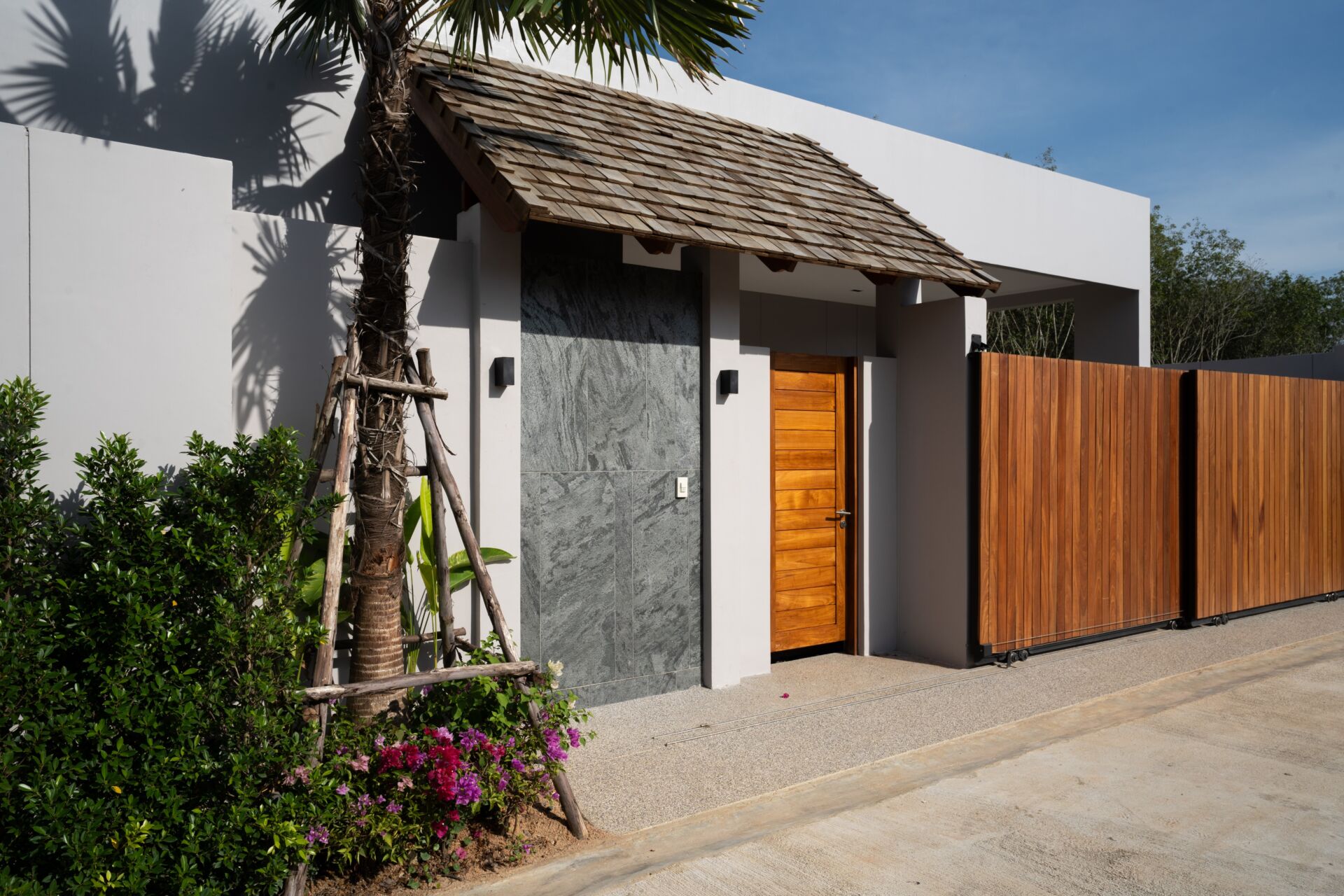 Luxury 3-Bedroom Pool Villas for Sale in Pasak, Phuket