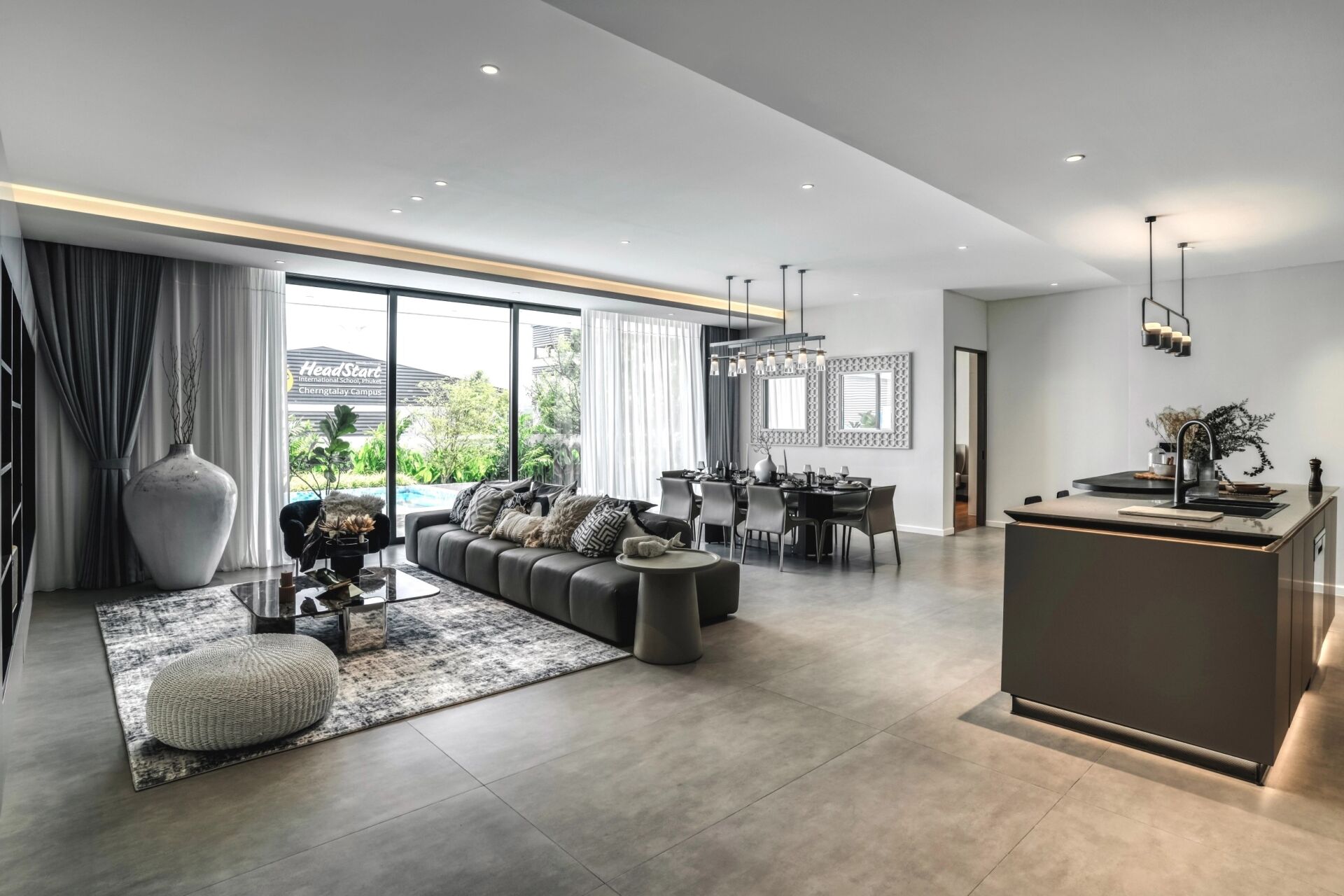 4-Bedroom Resale Pool Villa at Clover Residence, Phuket