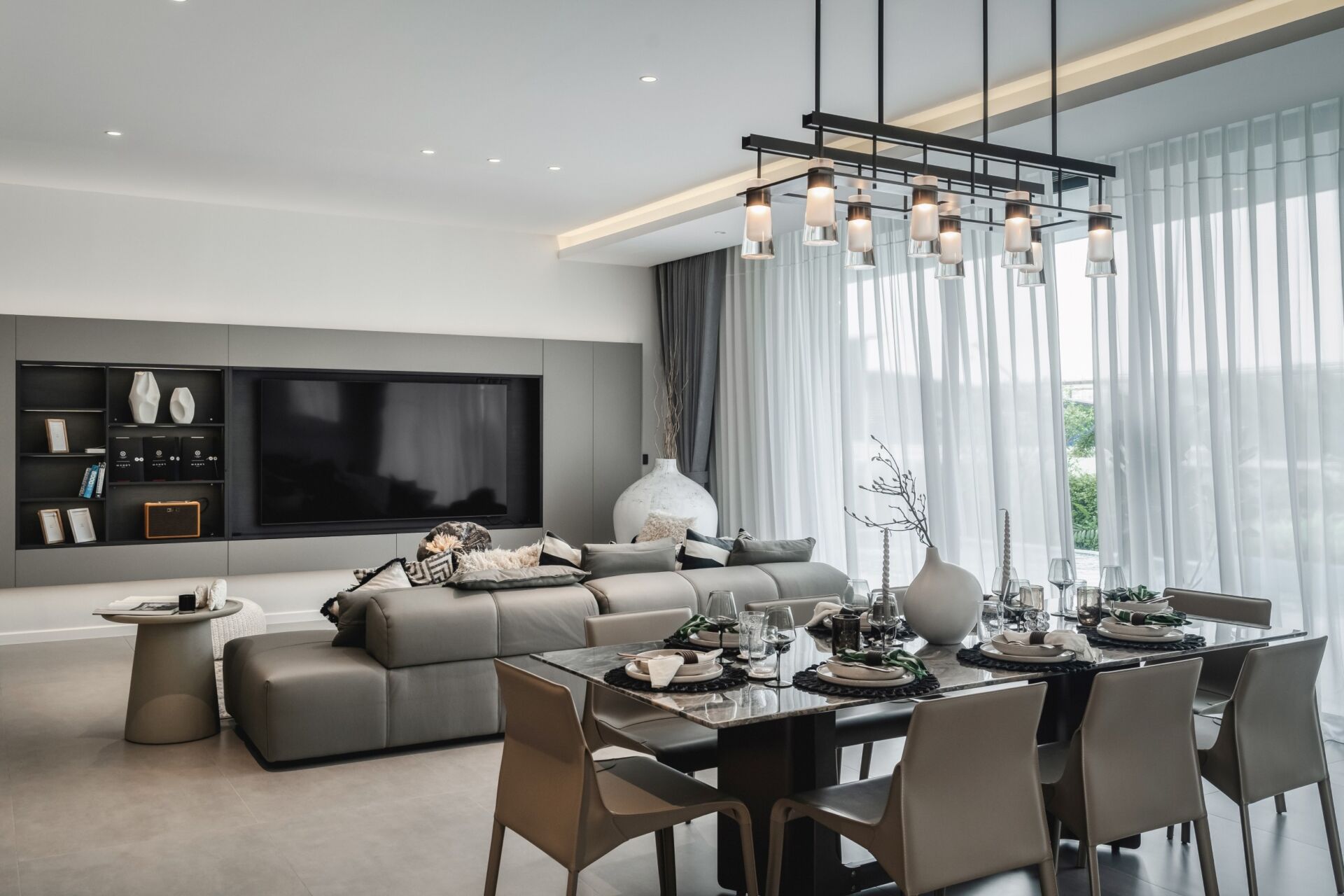 4-Bedroom Resale Pool Villa at Clover Residence, Phuket